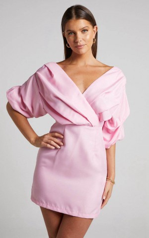 Showpo Anastasija Mini Dress - Off Shoulder V Neck Dress Ice Pink | OESDKC107