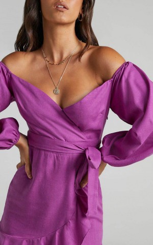 Showpo Cant Move On Off Shoulder Mini Dress Dark Orchid | FBIGEY248