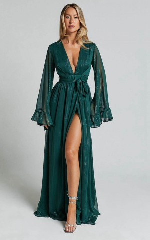 Showpo Dangerous Woman Maxi Dress - Plunge Thigh Split Dress Emerald | NDQUVP289