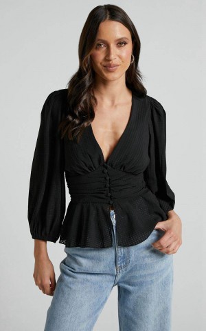 Showpo Dellah Long Sleeve V Neck Top Black | DJNVUZ841