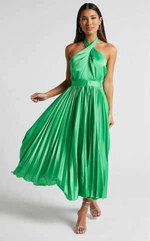 Showpo Eloise Midi Dress - Halter Neck Pleated Dress Jewel Green | RFQYNP547