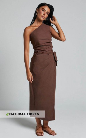 Showpo Genna Midi Skirt - Linen Look Wrap Skirt Chocolate | GCTQJR075