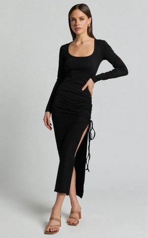 Showpo Harlow Midi Dress - Crew Neck Long Sleeve Ruched Side Split Dress Black | NCPZGX417