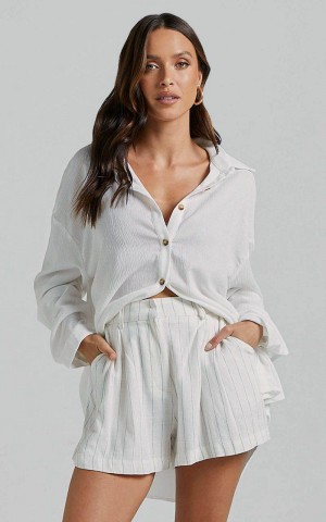 Showpo Isabeau Shirt - Relaxed Oversized Shirt White | EBGDLU650