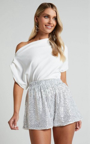 Showpo Jacquie Relaxed Shorts - Sequin Shorts Silver | TVSRWB837