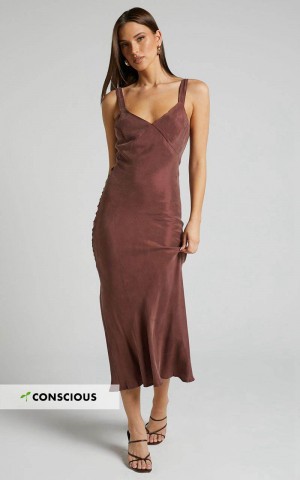 Showpo Kaya Midi Dress - Cupro Slip Dress Chocolate | OIKEZW541