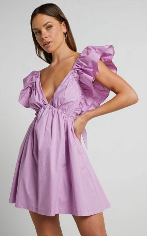 Showpo Raiza Mini Dress - Ruffle Sleeve Tie Back Plunge Dress Lilac | KXYHRI895