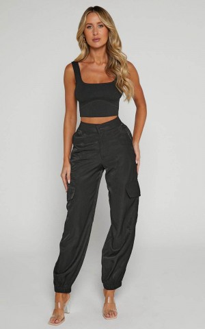 Showpo Robbie Pants - Mid Rise Cuffed Ankle Cargo Pants Black | NSEMQV641