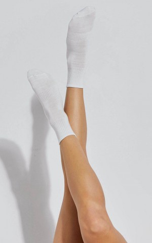 Showpo Vasilisa Stripe Crew Socks - Pack Of 2 White White | FTYGMP126