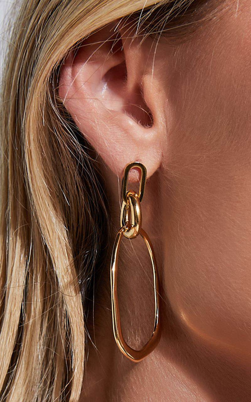 Showpo Abegail Drop Earrings Gold | GCRNAI981