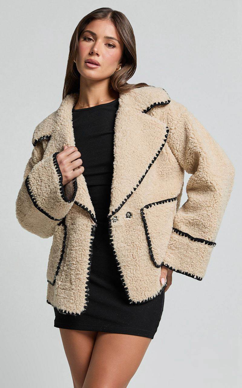 Showpo Adeline Jacket - Oversized Blanket Stitched Shearling Jacket Caramel | VZXBIF198