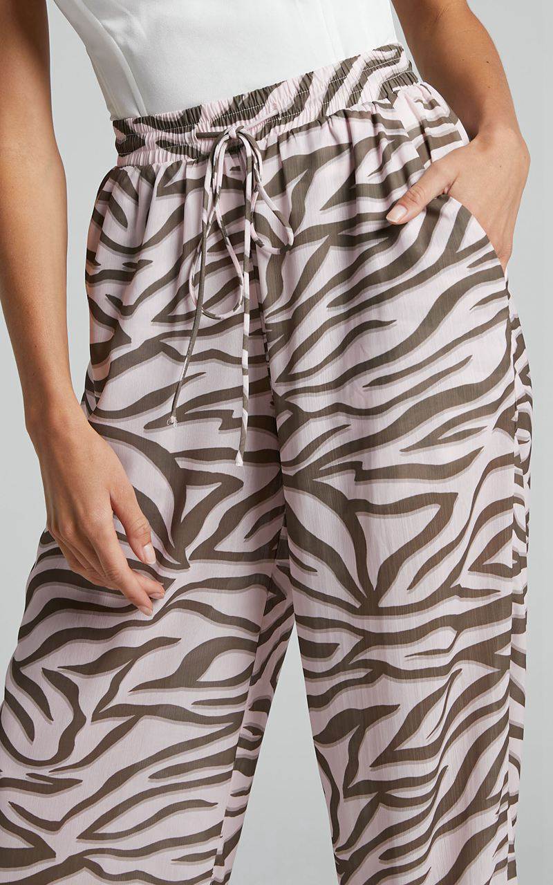 Showpo Aegir Pants - Mid Rise Relaxed Straight Leg Pants Wild Zebra | RWIQUK028