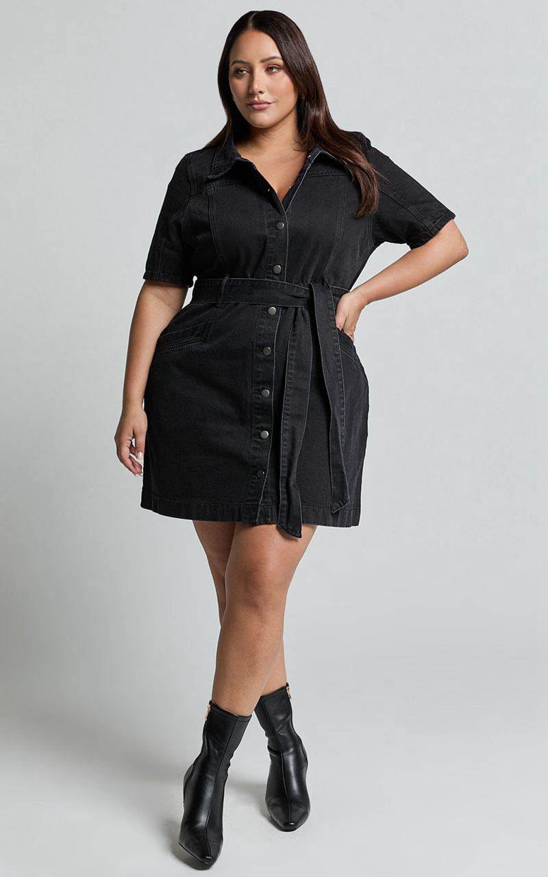 Showpo Aelicia Mini Dress - Button Through Denim Dress Washed Black | LQYJMV417