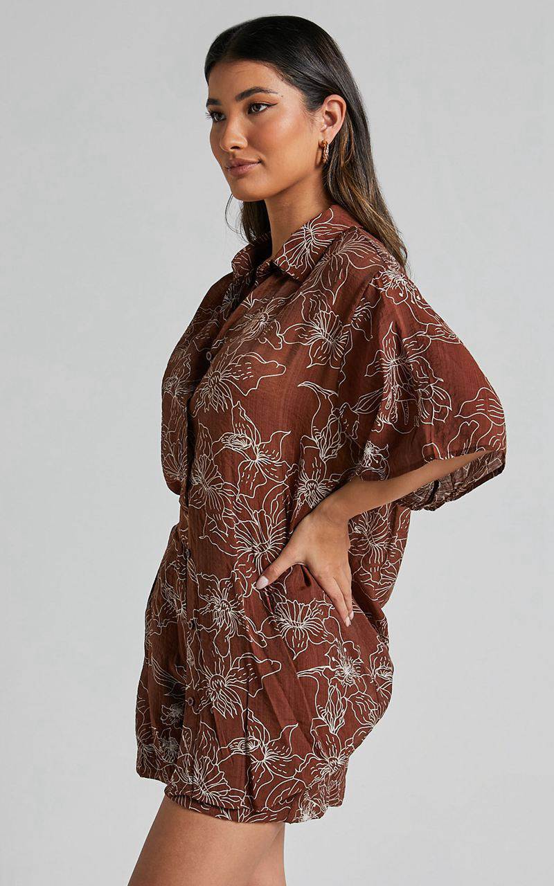 Showpo Alofi Top - Collared Button Through Short Sleeve Blouse Brown Floral | HJKYUI148