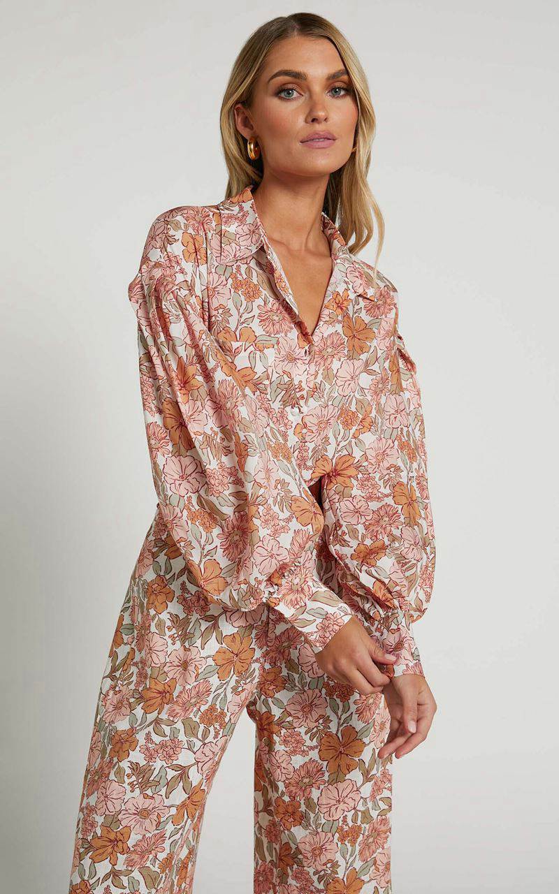 Showpo Amalie The Label - Azariah Balloon Sleeve Button Up Shirt Wildflower Floral | XBOKTJ085