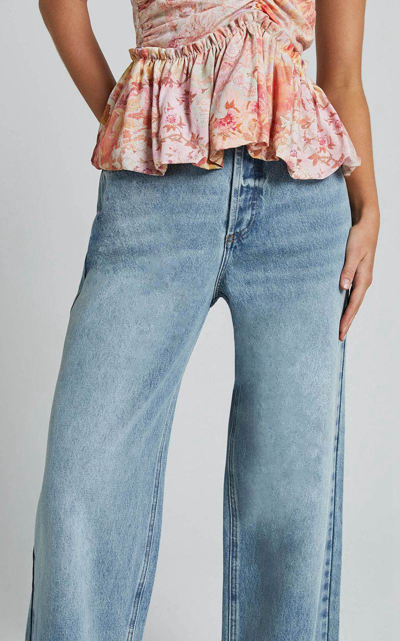 Showpo Amalie The Label - Herrera Mid Rise Wide Leg Denim Jeans Mid Blue Wash | TLFEHU102