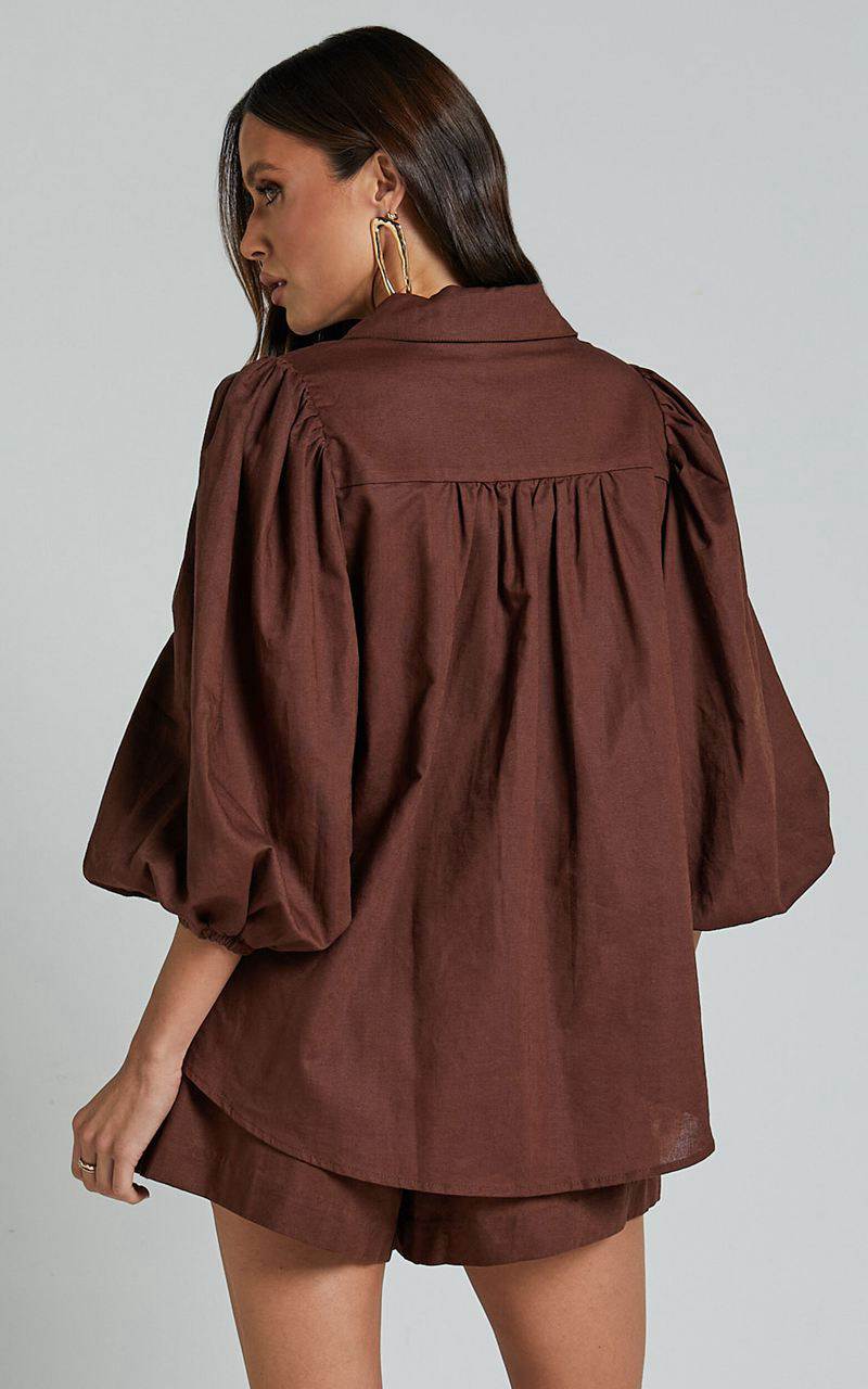 Showpo Amalie The Label - Janae Linen Blend Collared Puff Sleeve Button Up Shirt Chocolate | GRBTNE527