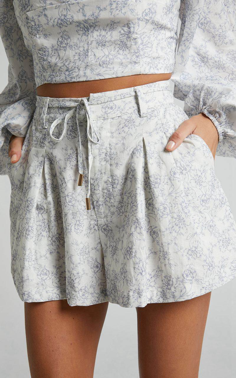 Showpo Amalie The Label - Linen Blend High Waisted Tailored Shorts Dolce Fleur | YBSDQL609