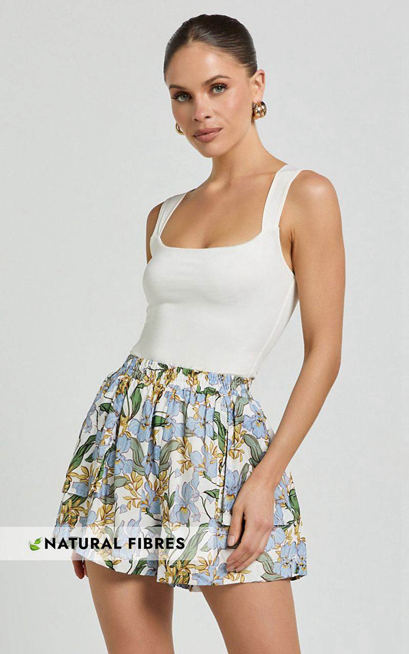 Showpo Amalie The Label - Linen Look Estella Elastic Waist Relaxed Shorts Iris Floral | NJXYOH521