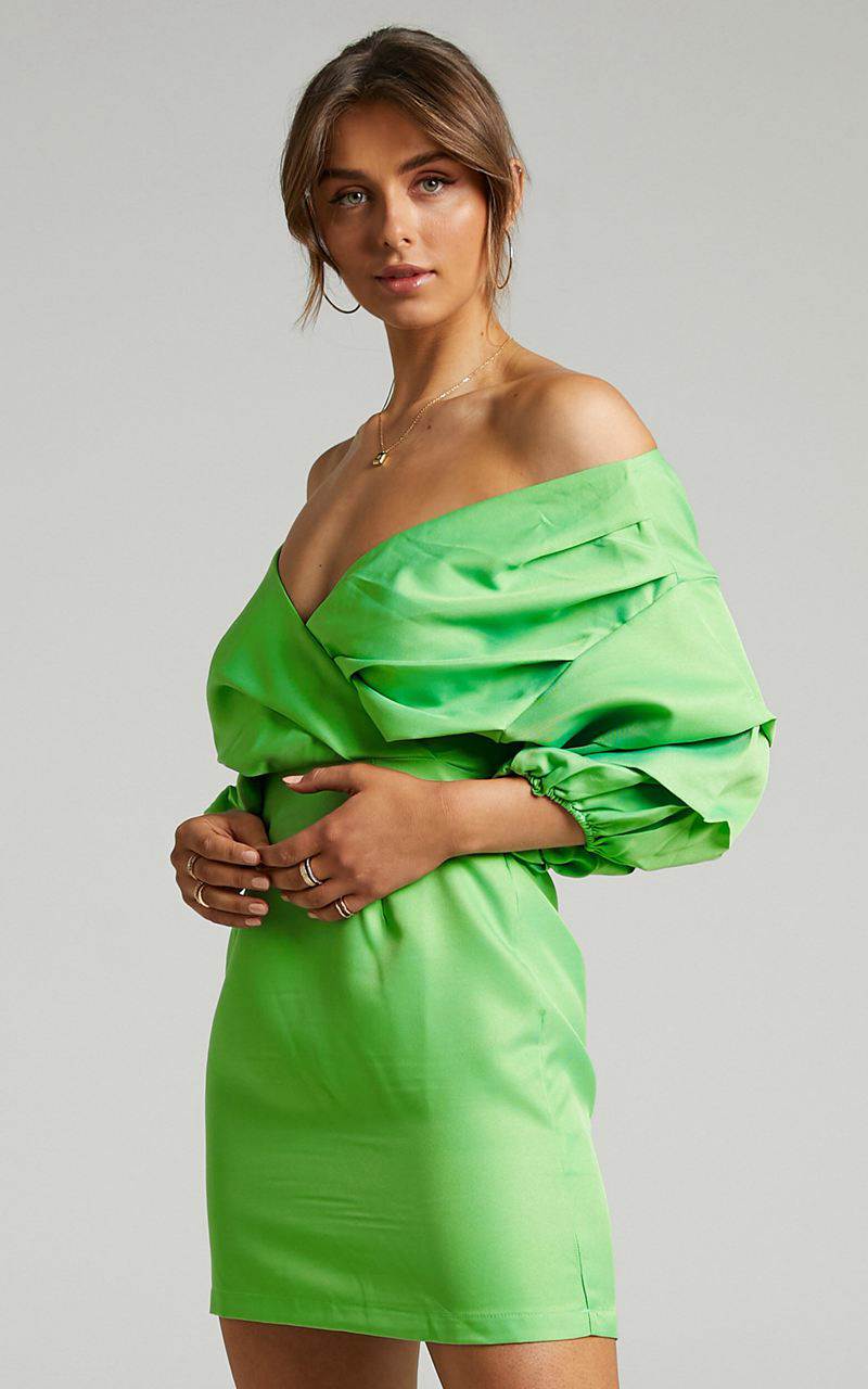 Showpo Anastasija Mini Dress - Off Shoulder V Neck Dress Apple Green | AYBZJV819