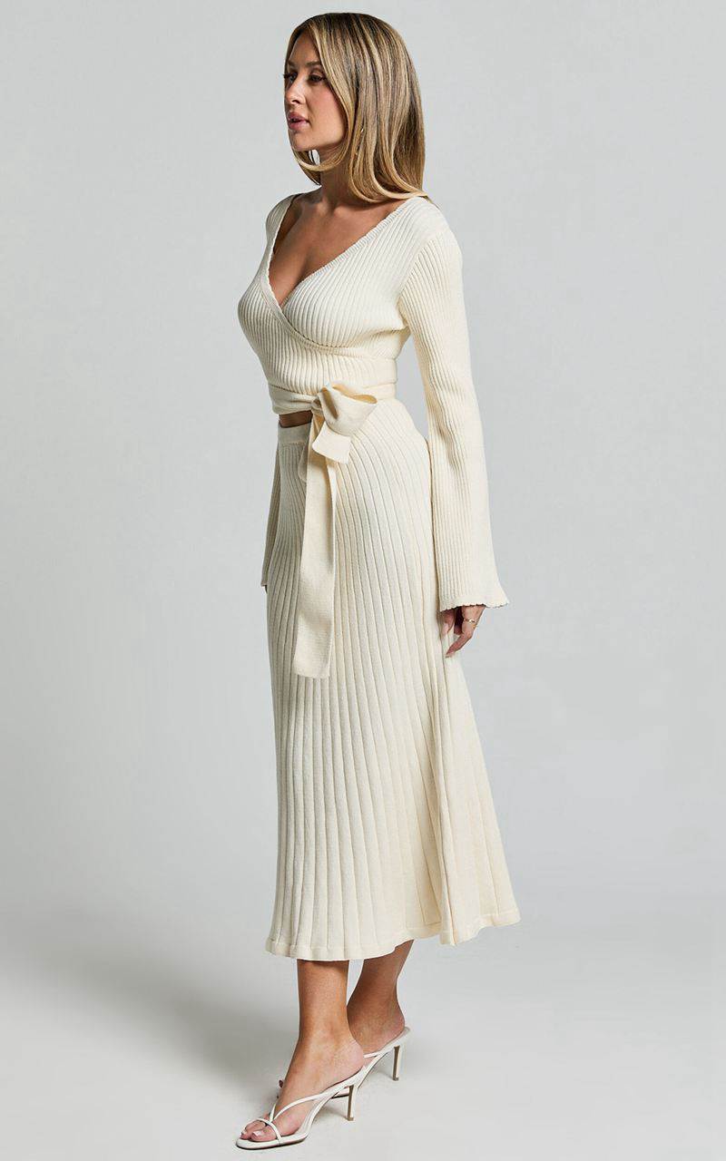 Showpo Andreia Midi Dress - Knitted Wrap Long Sleeve Dress Cream | HABZVG097