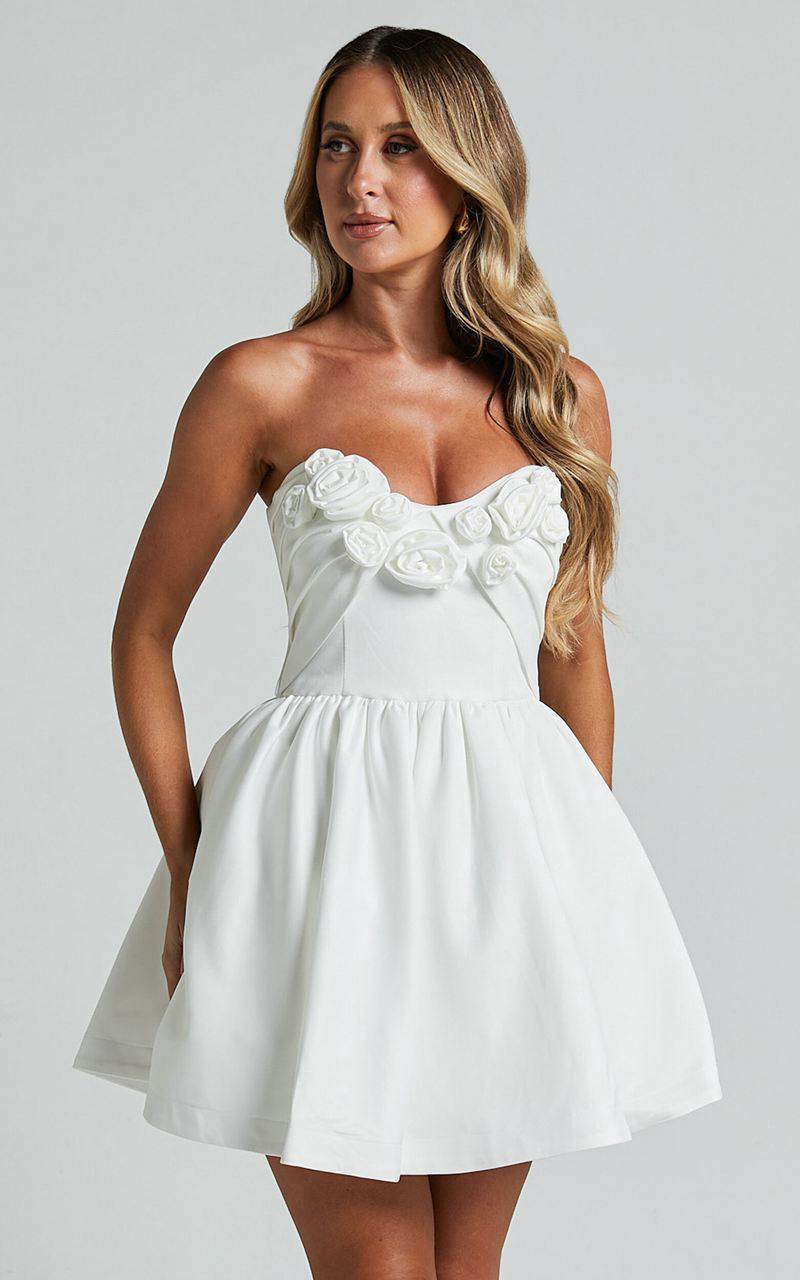 Showpo Angeletta Mini Dress - Sweetheart Rosette Detail Fit & Flare White | YJFDAH168