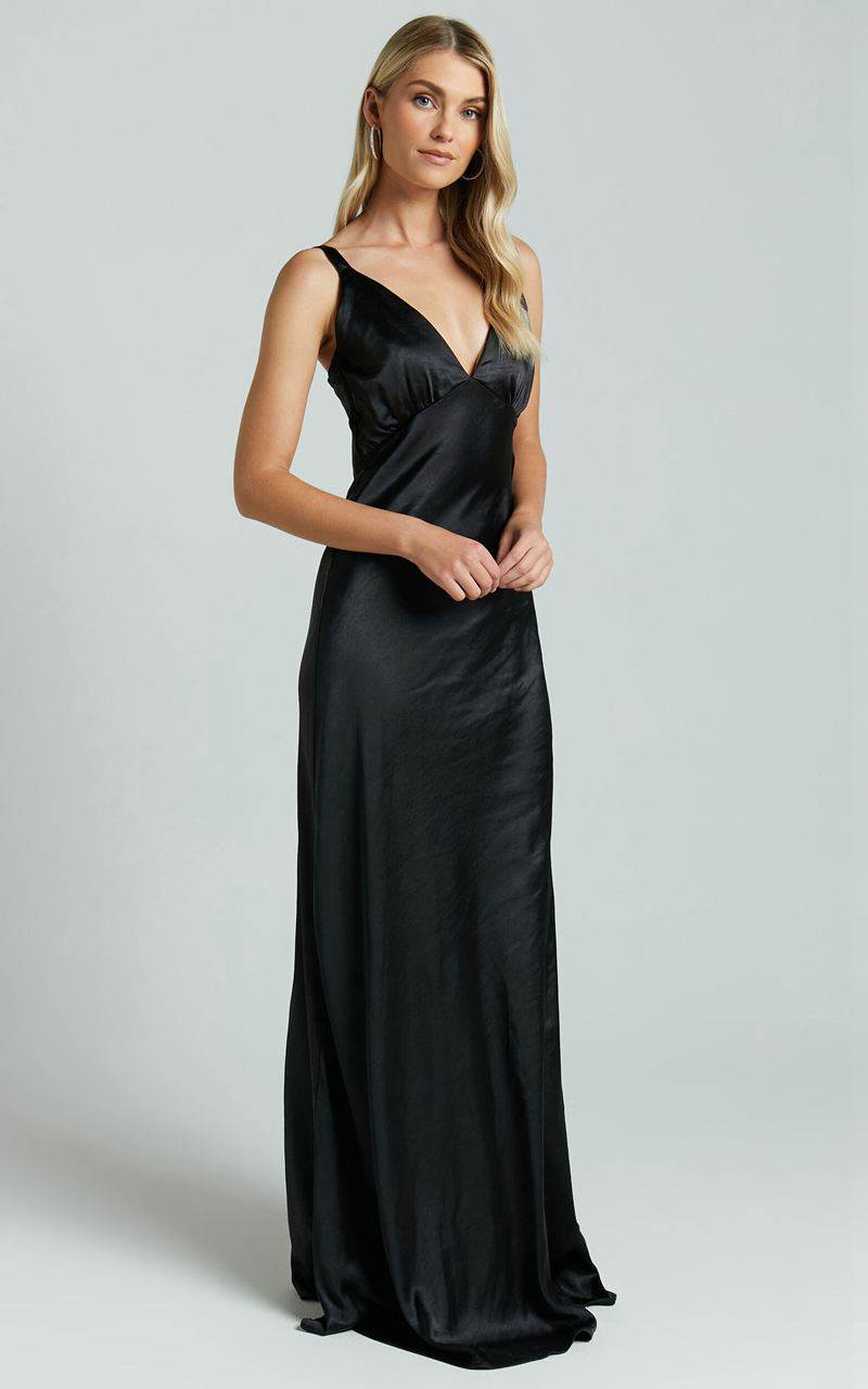 Showpo Anjorie Maxi Dress - Plunge Neck Wide Strap Sleeveless Slip Black | EVZGOJ456