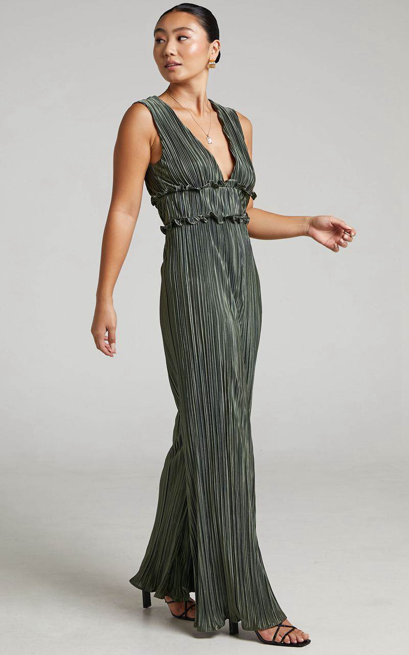 Showpo Armida Jumpsuit - Plunge Neck Wide Leg Plisse Jumpsuit Khaki | UTVMND291