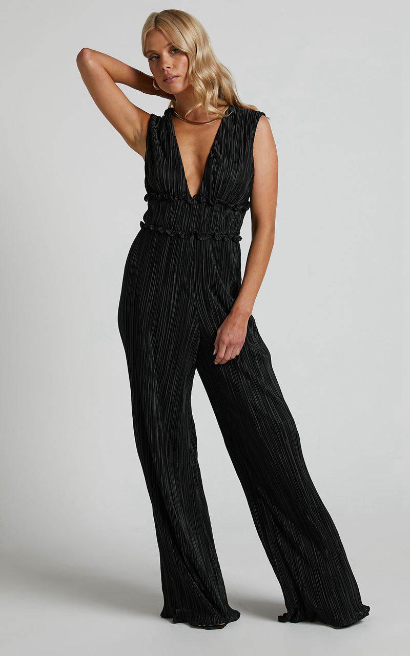 Showpo Armida Jumpsuit - Plunge Neck Wide Leg Plisse Jumpsuit Black | DYRCXS156