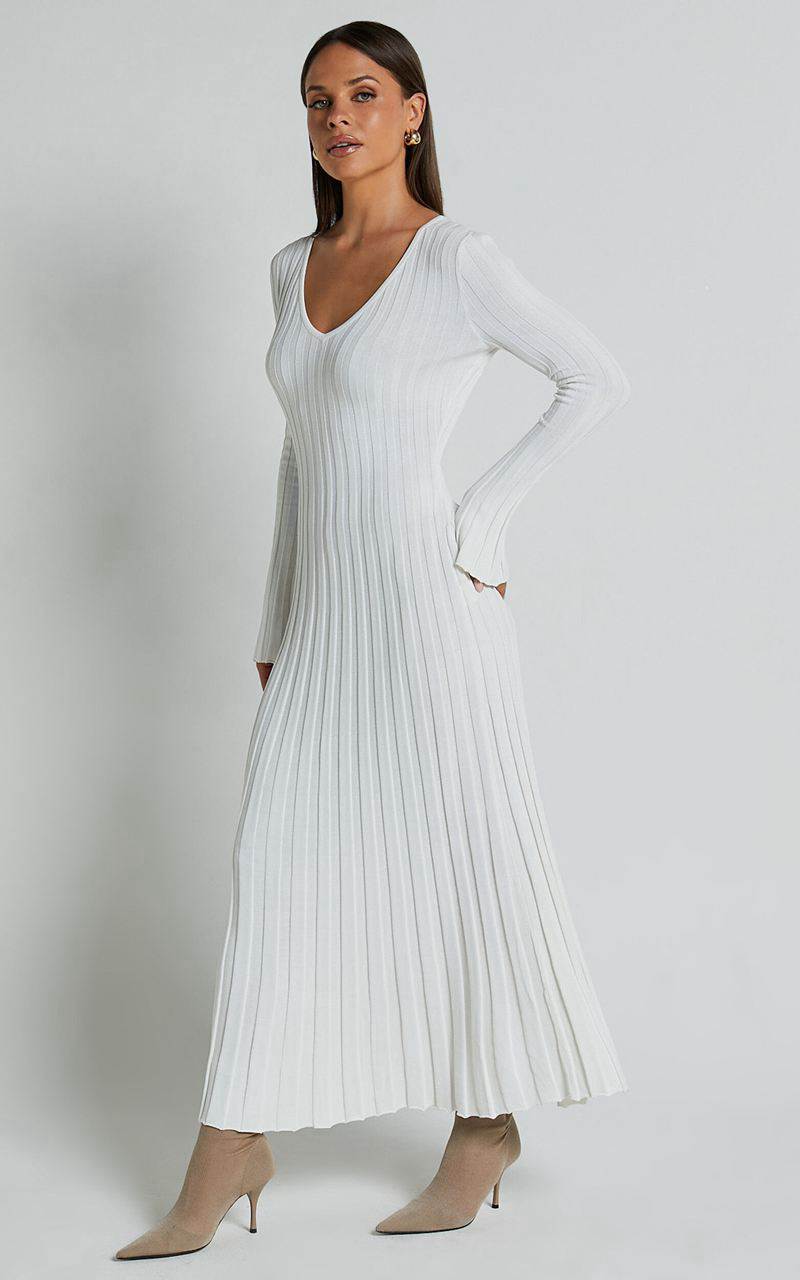 Showpo Astra Midi Dress - V Neck Long Sleeve Knit Dress White | XONSUH984