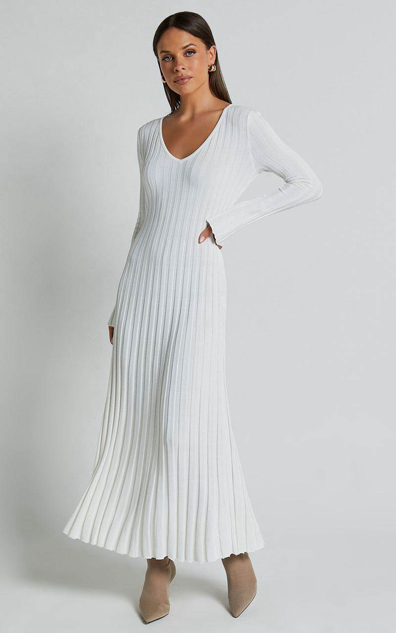 Showpo Astra Midi Dress - V Neck Long Sleeve Knit Dress White | XONSUH984