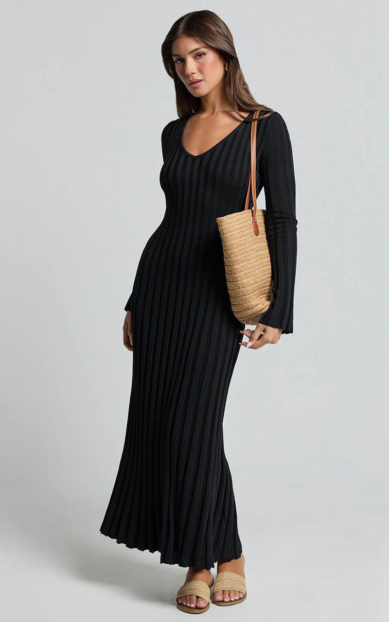 Showpo Astra Midi Dress - V Neck Long Sleeve Knit Dress Black | DCJTMY072