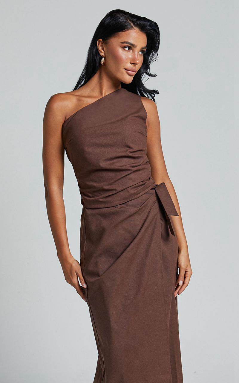 Showpo Bailey Top - Linen Look One Shoulder Pleated Bodice Top Chocolate | SHEZLK749