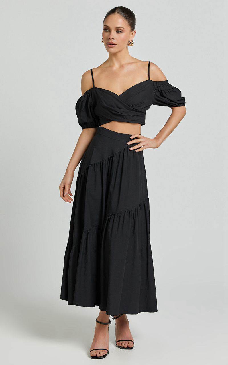 Showpo Bella Maxi Skirt - High Waist Tiered Maxi Skirt Black | DOHKTJ729