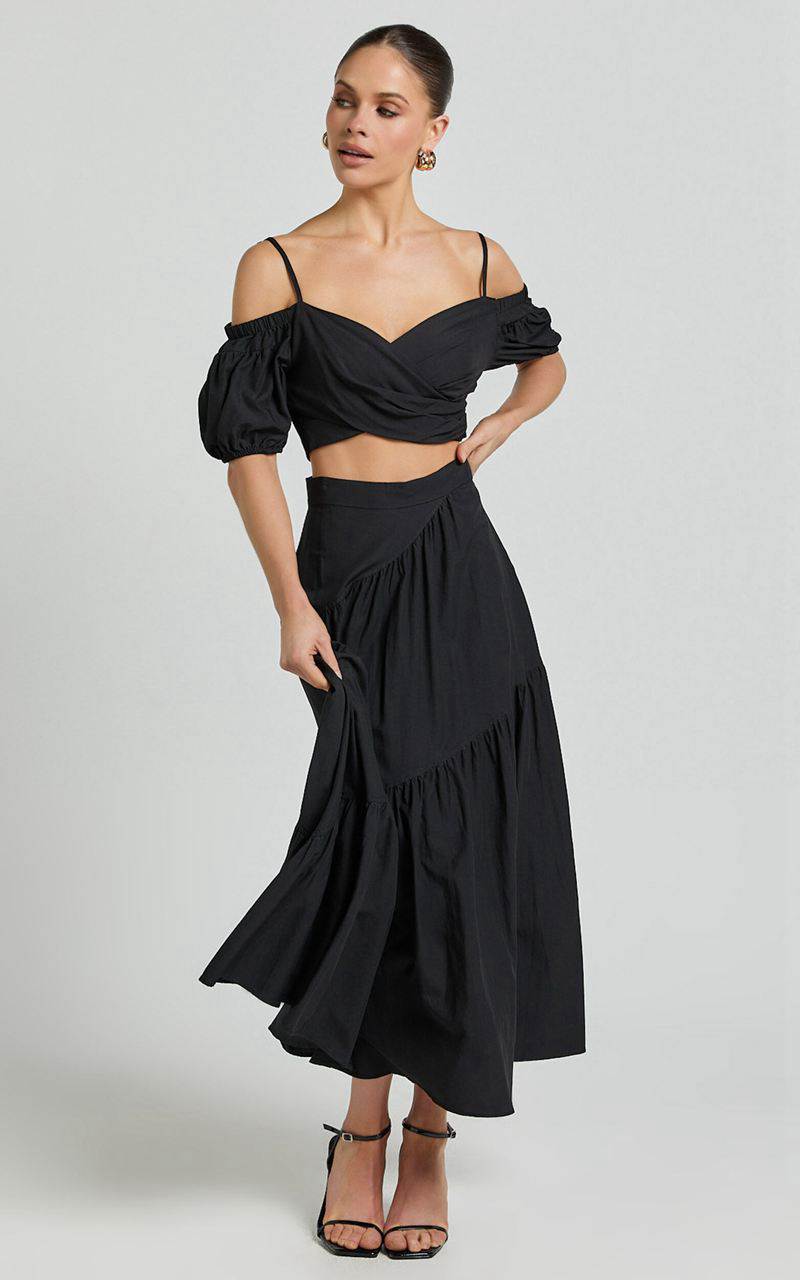 Showpo Bella Maxi Skirt - High Waist Tiered Maxi Skirt Black | DOHKTJ729