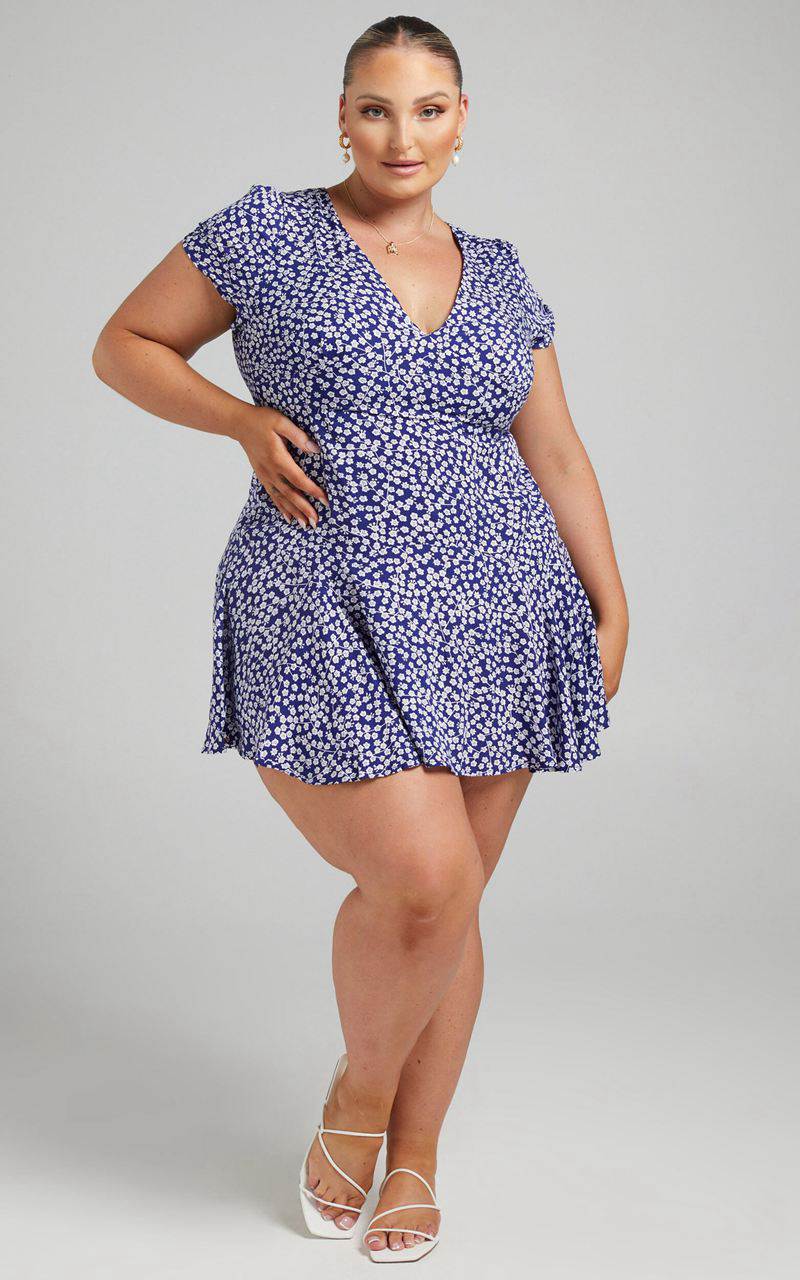 Showpo Bettina Mini Dress - Short Sleeve Dress Navy | NXBWFU347