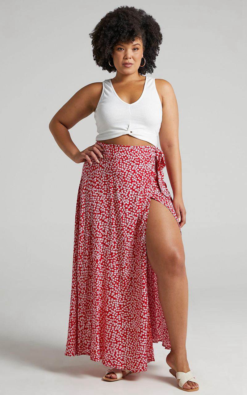 Showpo Break A Leg Wrap Thigh Split Maxi Skirt Red Floral | PEWGYR938