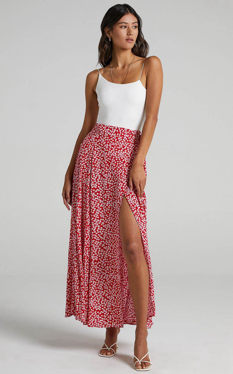 Showpo Break A Leg Wrap Thigh Split Maxi Skirt Red Floral | PEWGYR938