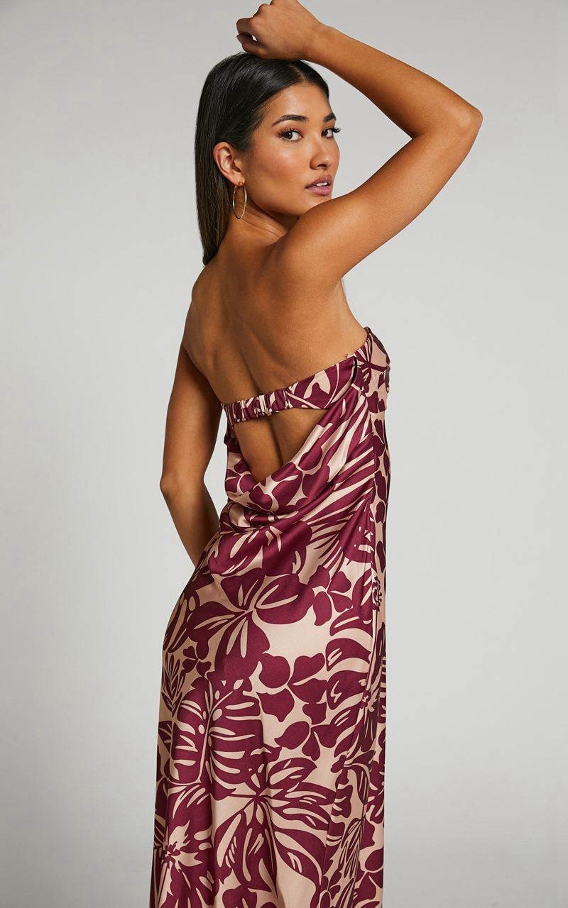 Showpo Breana Strapless Ruched Bust Maxi Wine Floral | SVJCEZ938