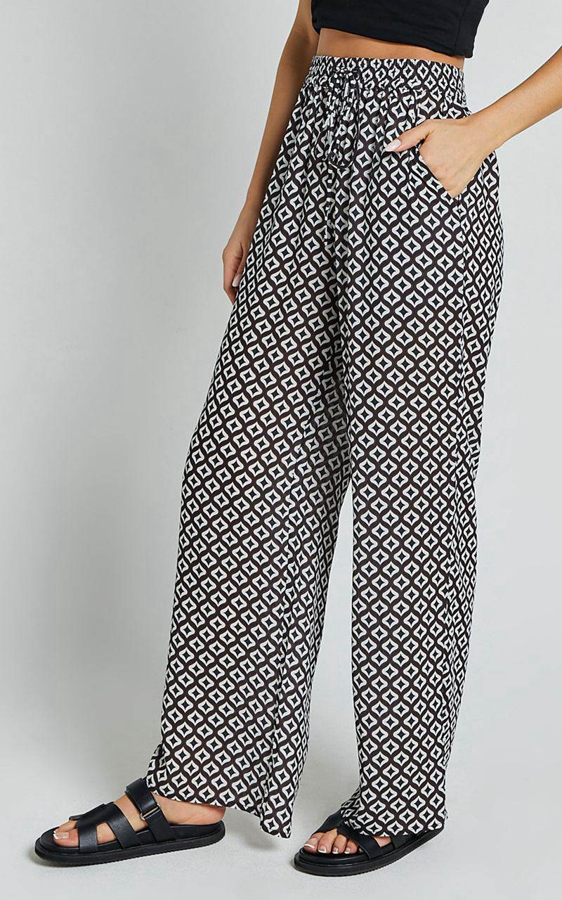 Showpo Brunita Pants - Mid Waisted Relaxed Elastic Waist Pants Arluna Geo Print | CYNWED328