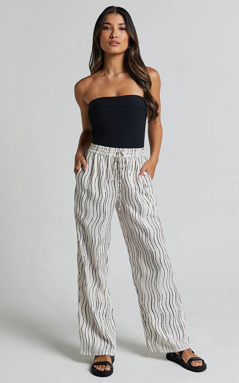 Showpo Brunita Pants - Mid Waisted Relaxed Elastic Waist Pants Ripple Print | NOPAQV197