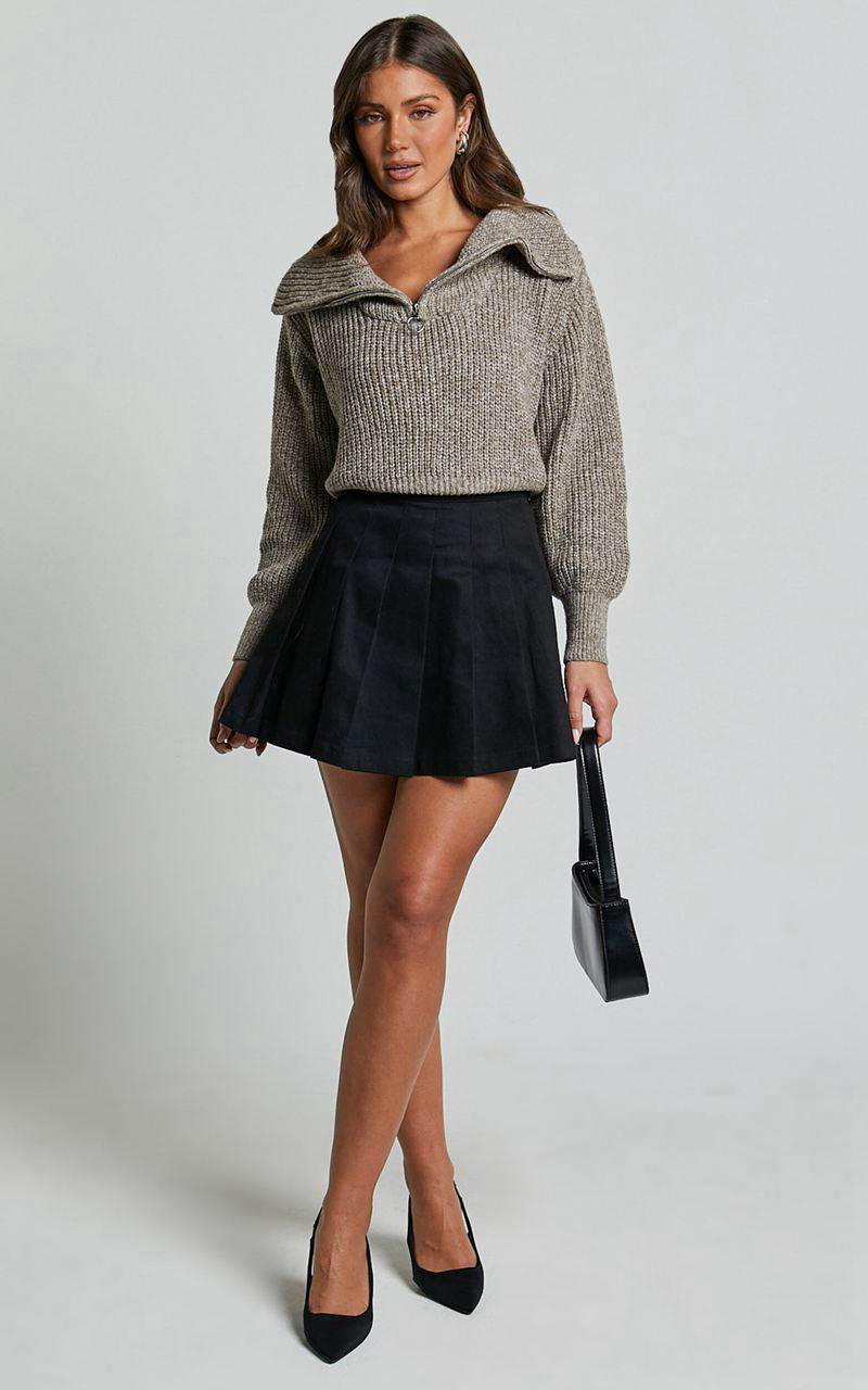 Showpo Cailin Mini Skirt - Pleated Skirt Black | DFGUMO134