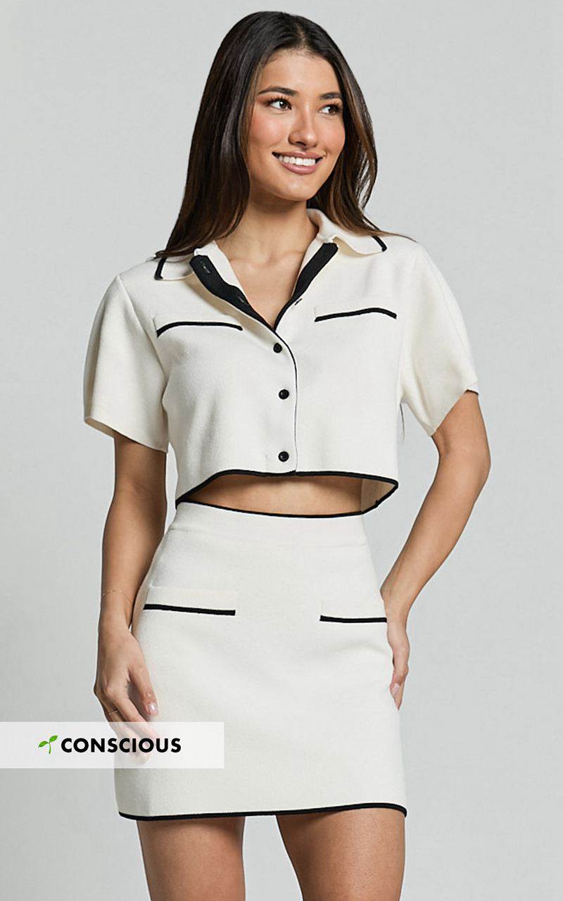 Showpo Callie Top- Recycled Short Sleeve Button Down Knitted Contrast Detail Crop Top Cream | EJRKAU038