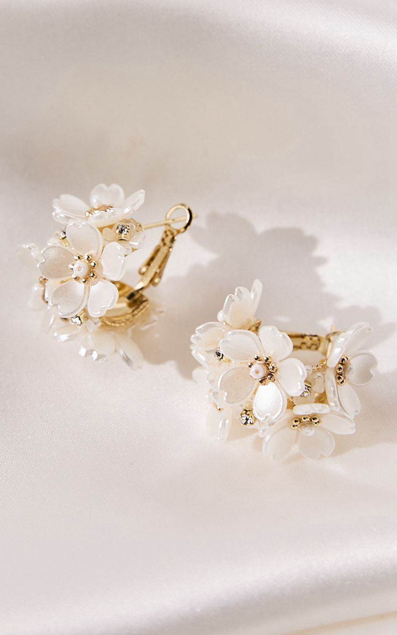 Showpo Camille Earrings - Pearl Flower Hoop Earrings Shell | PWEDHX908