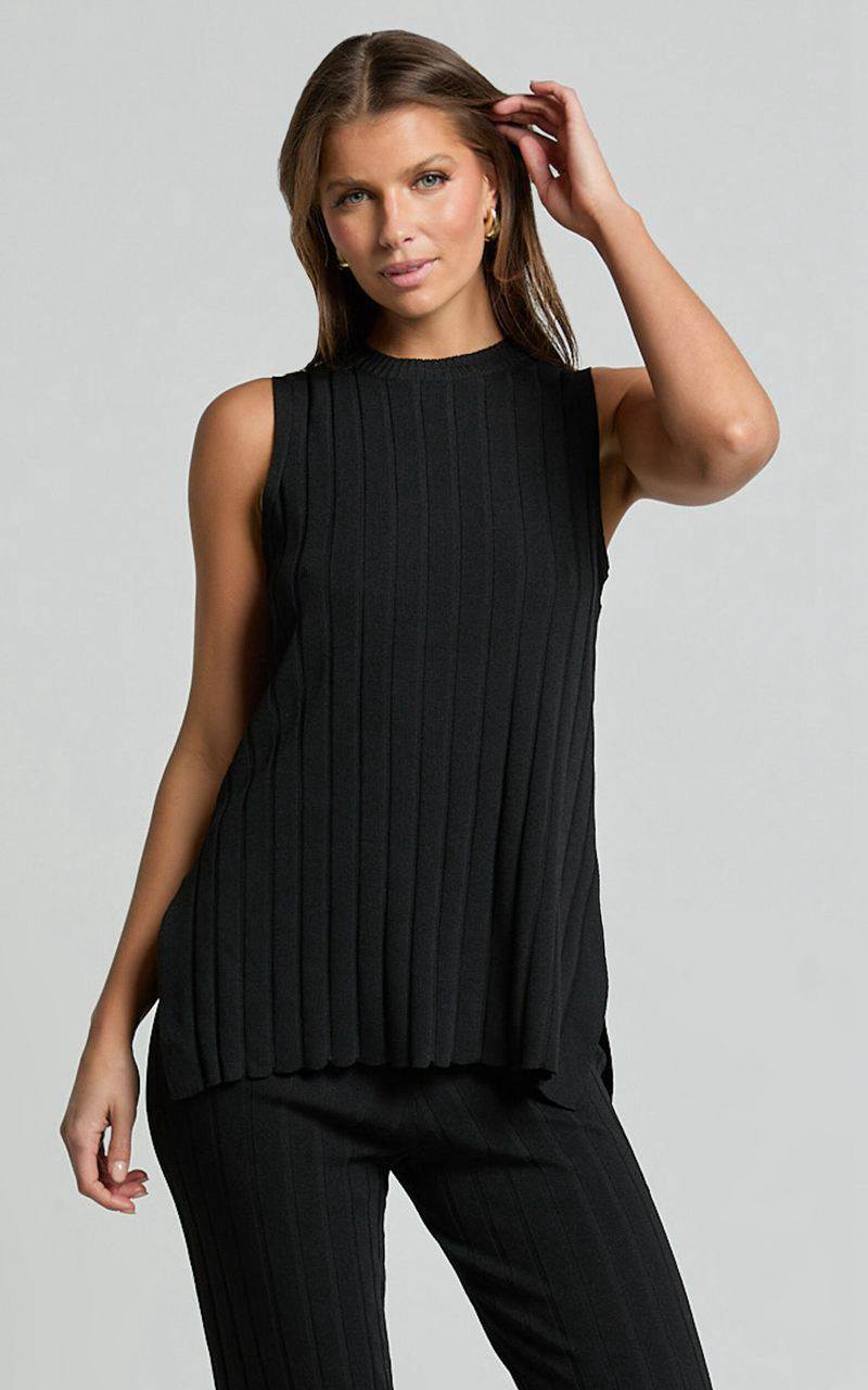 Showpo Candice Top - Crew Neck Sleeveless Knit Top Black | WDYNCB201