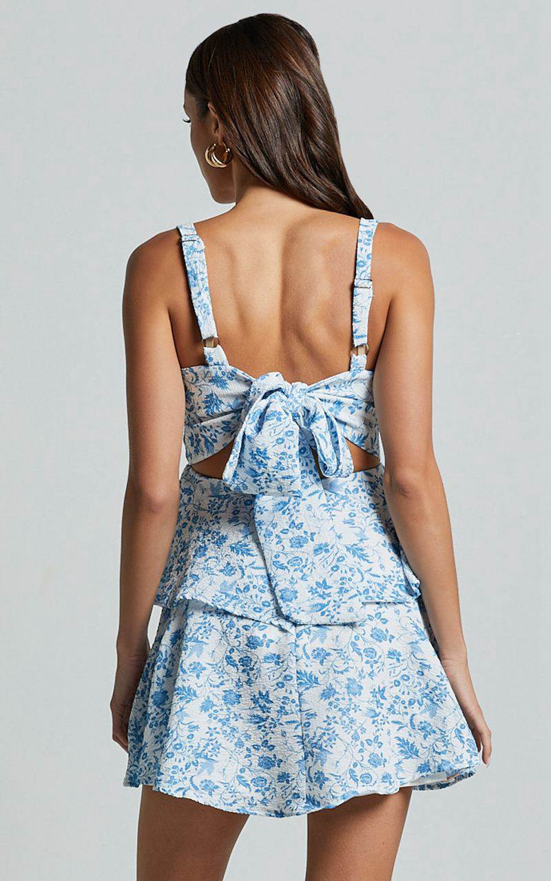 Showpo Cassia Mini Dress - Ruched Bust Sleeveless Layered Dress Blue And White Print | XCNDAM154