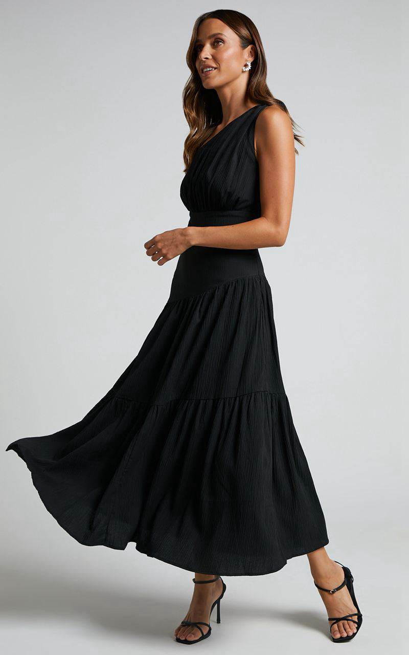 Showpo Celestia Midi Dress - Tiered One Shoulder Dress Black | CMKJNU461