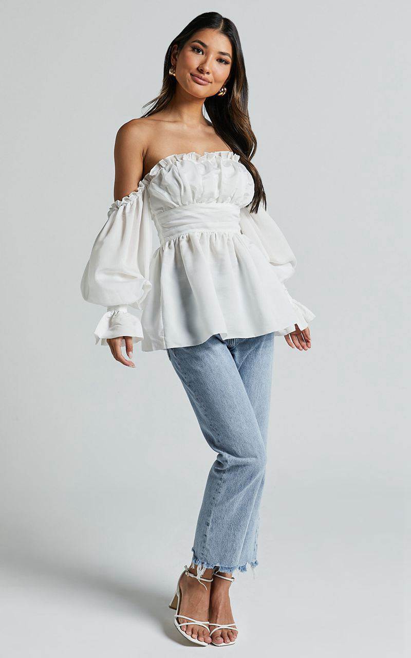 Showpo Cherlyne Top - Off Shoulder Long Sleeve Blouse White | FPHZIC597