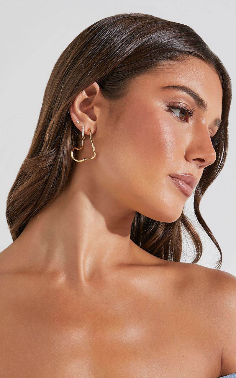 Showpo Claudia Earring - Swirl Detail Long Hoop Earring Gold | AFUQZN019