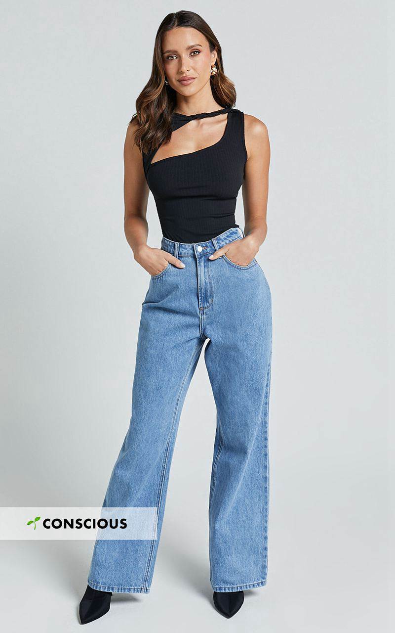 Showpo Cole Jeans - High Waist Relaxed Wide Leg Recycled Denim Jeans Mid Blue Wash | NVLQST768